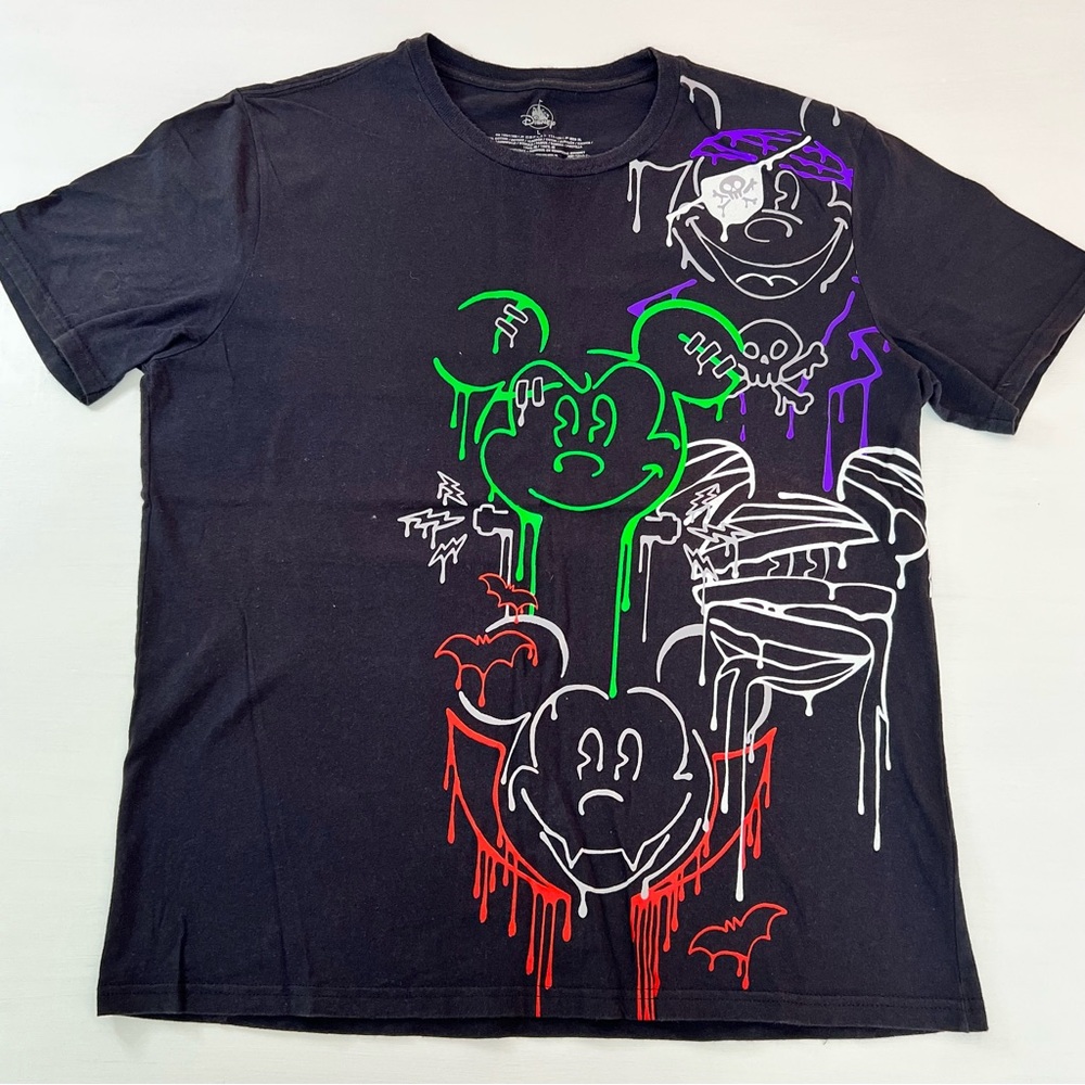 GUC Disney Mickey Halloween T Shirt Short Sleeve Size Large Mickey Shirt 016